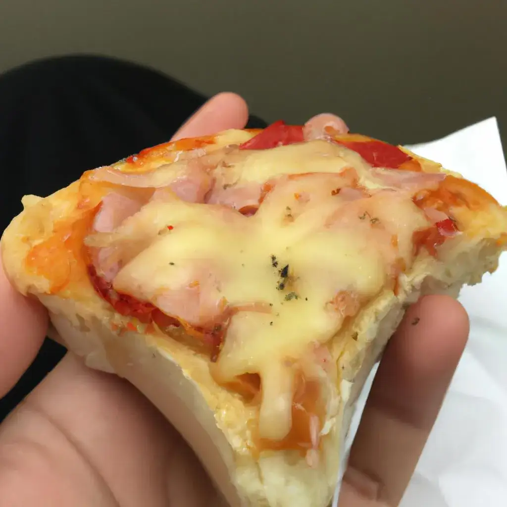 Zdjęcie Ile kalorii ma mała pizza? Sprawdź, jak uniknąć nadmiaru kalorii w ulubionym daniu