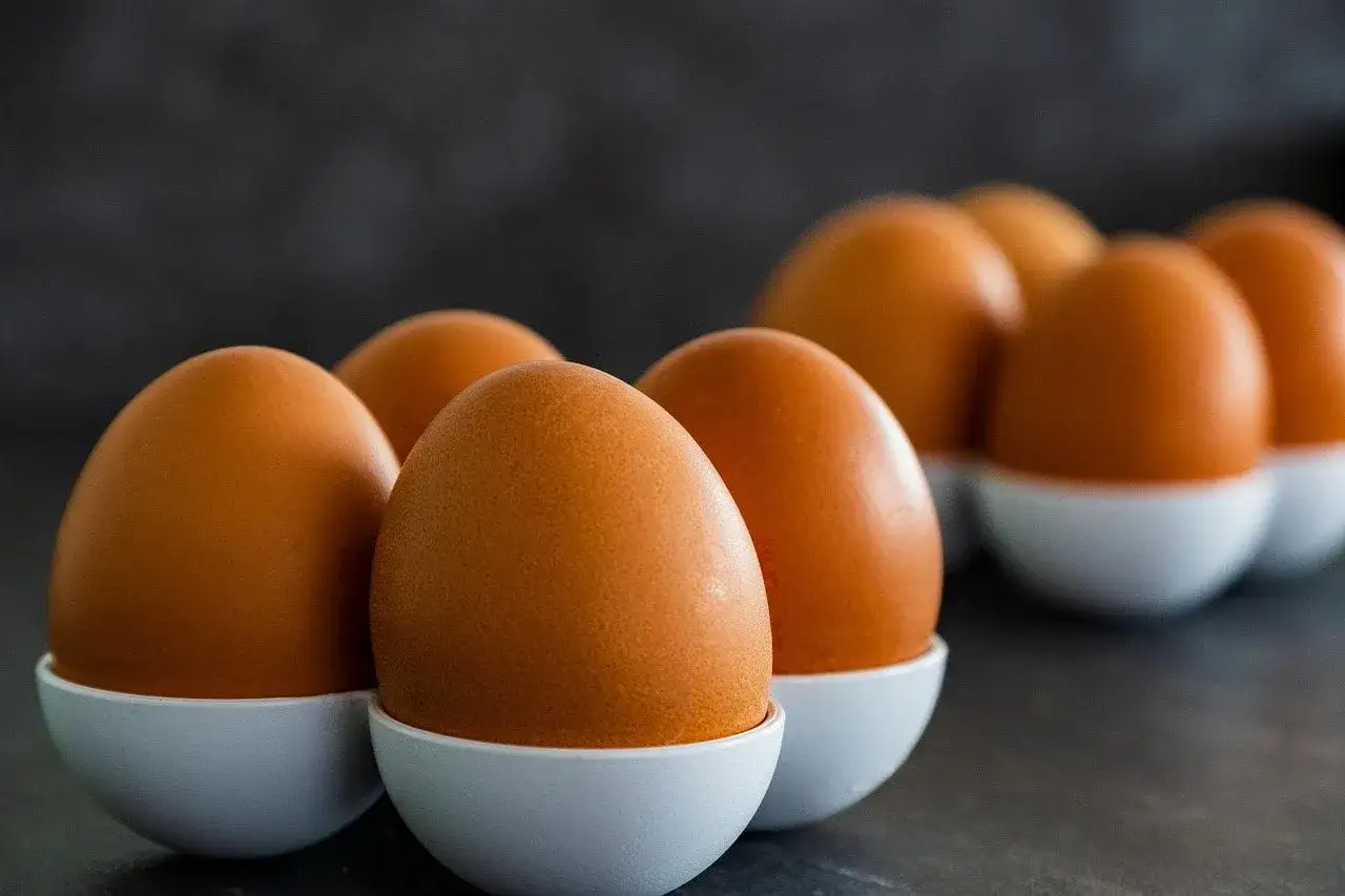 Zdjęcie Czy jajka odchudzają? Odkryj ich wpływ na twoją dietę i wagę