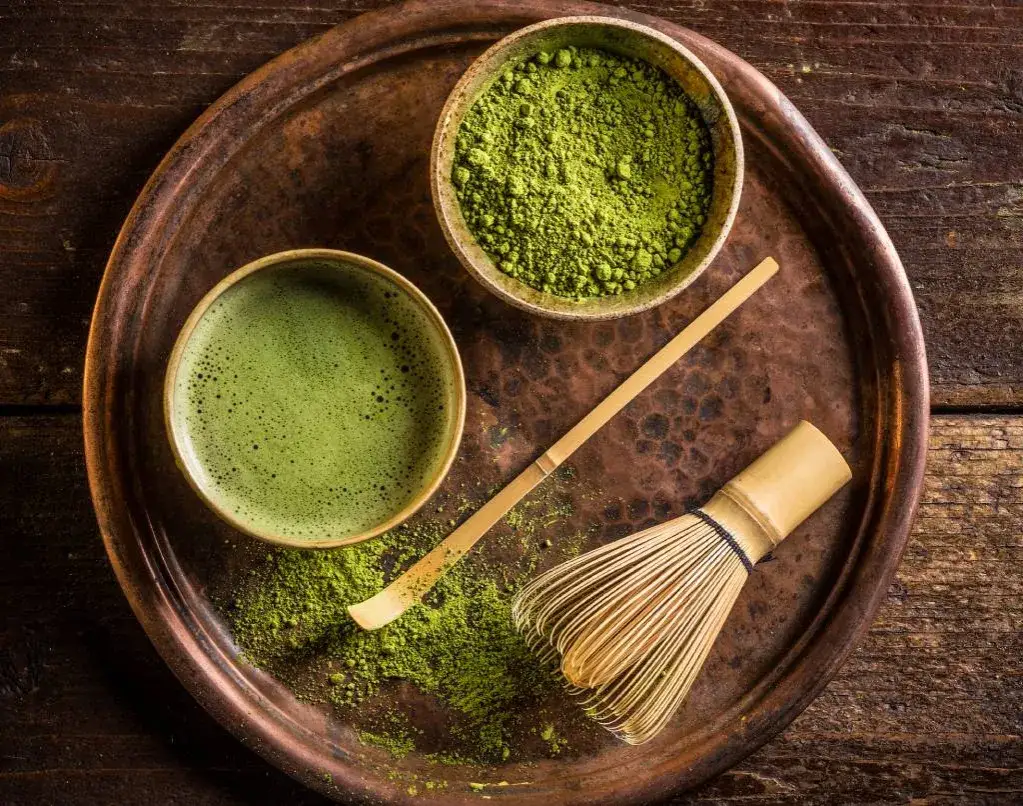 Zdjęcie Czy matcha odchudza? Odkryj prawdę o jej działaniu na wagę